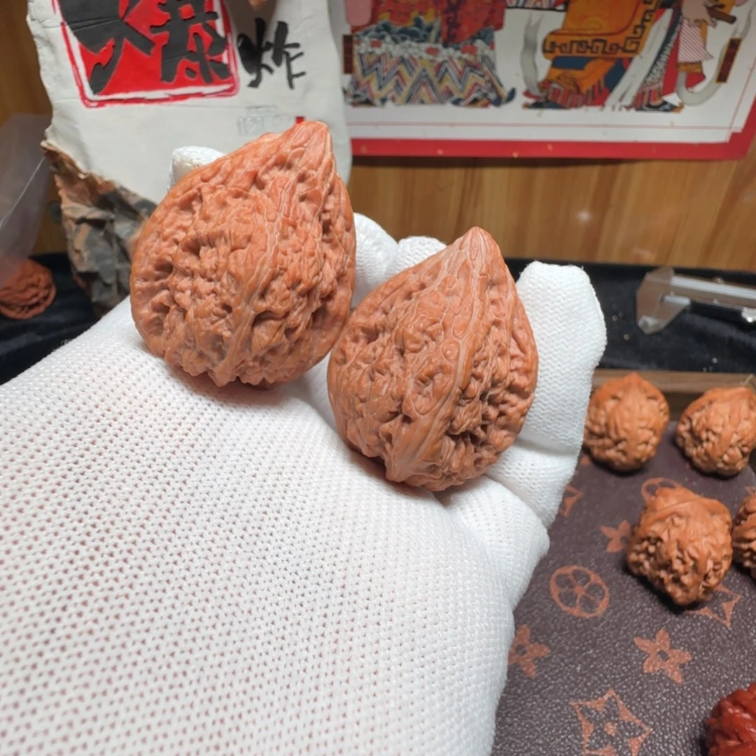 文玩核桃吊坠鸭嘴