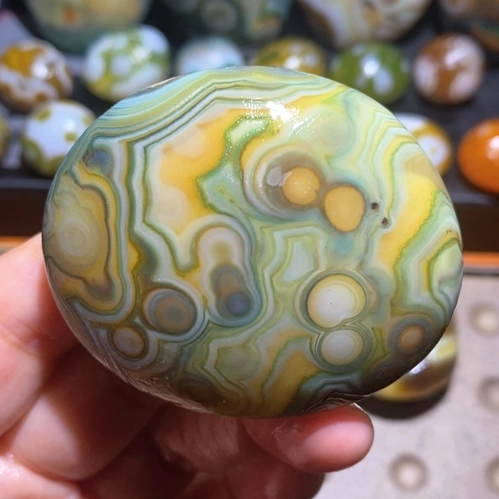 未镶嵌玛瑙/玉髓珠宝半成品125