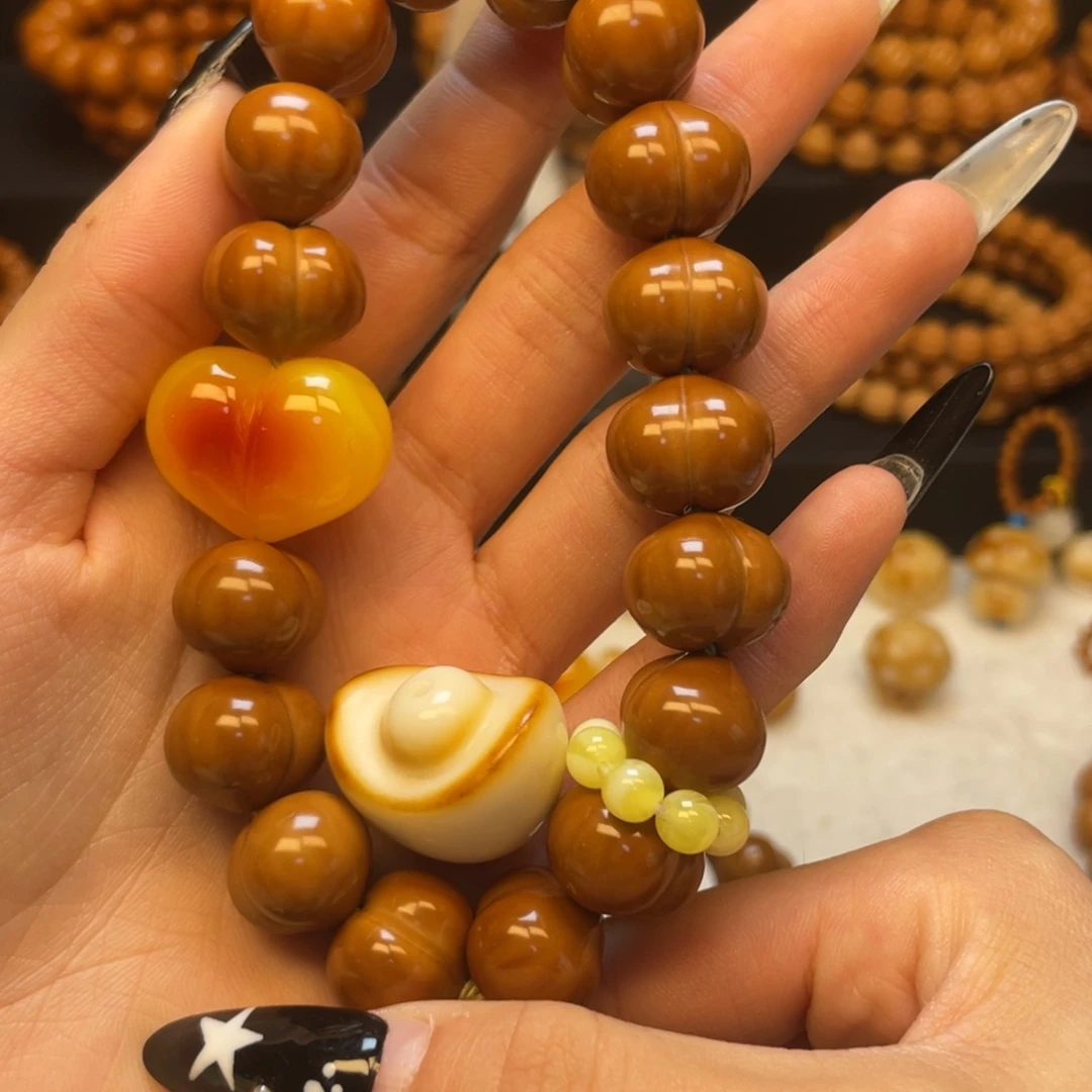 念***香全品屁桃16大+配饰