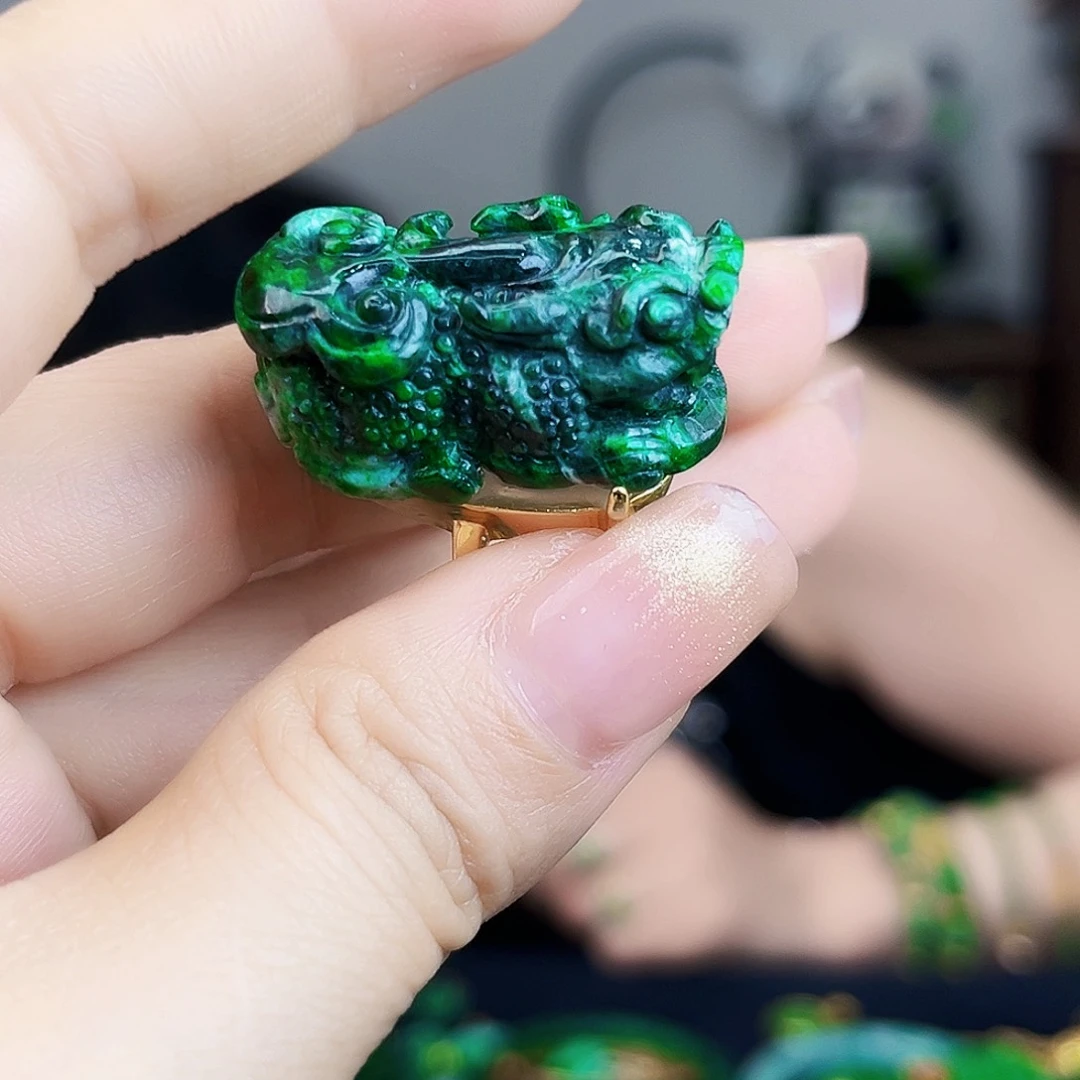 翡翠银S925镶嵌颈饰多样性