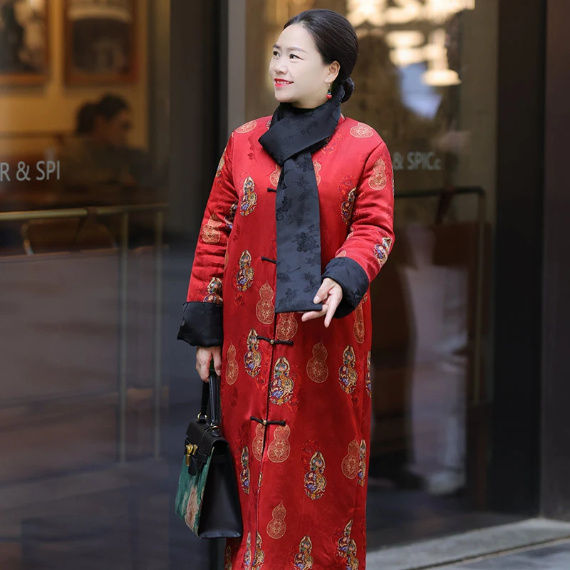 美爱《风生水起》红色秋冬新款中长款真丝提花气质感中国风外套2025