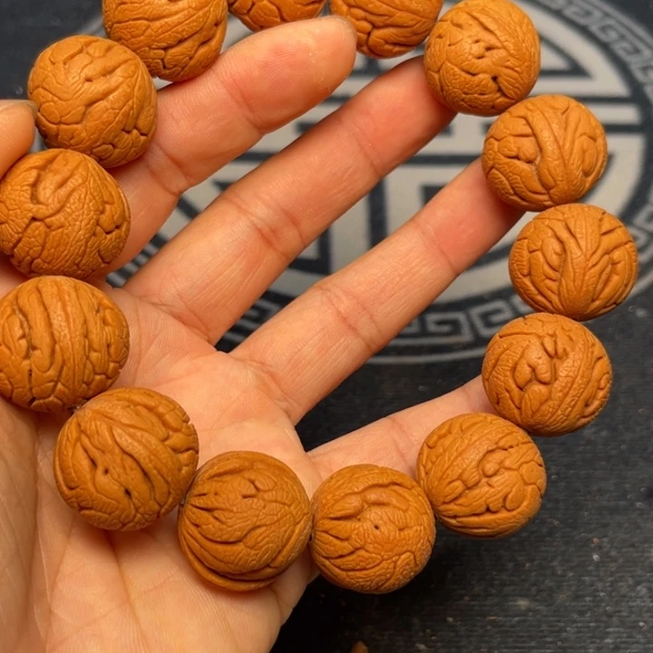 桃核手串龙纹桃核1