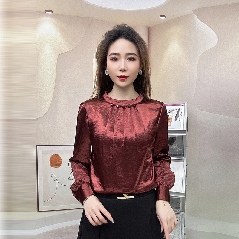 2025春季长袖钉珠小衫新款宽松气质遮肚子复古缎面衬衫女时尚显瘦