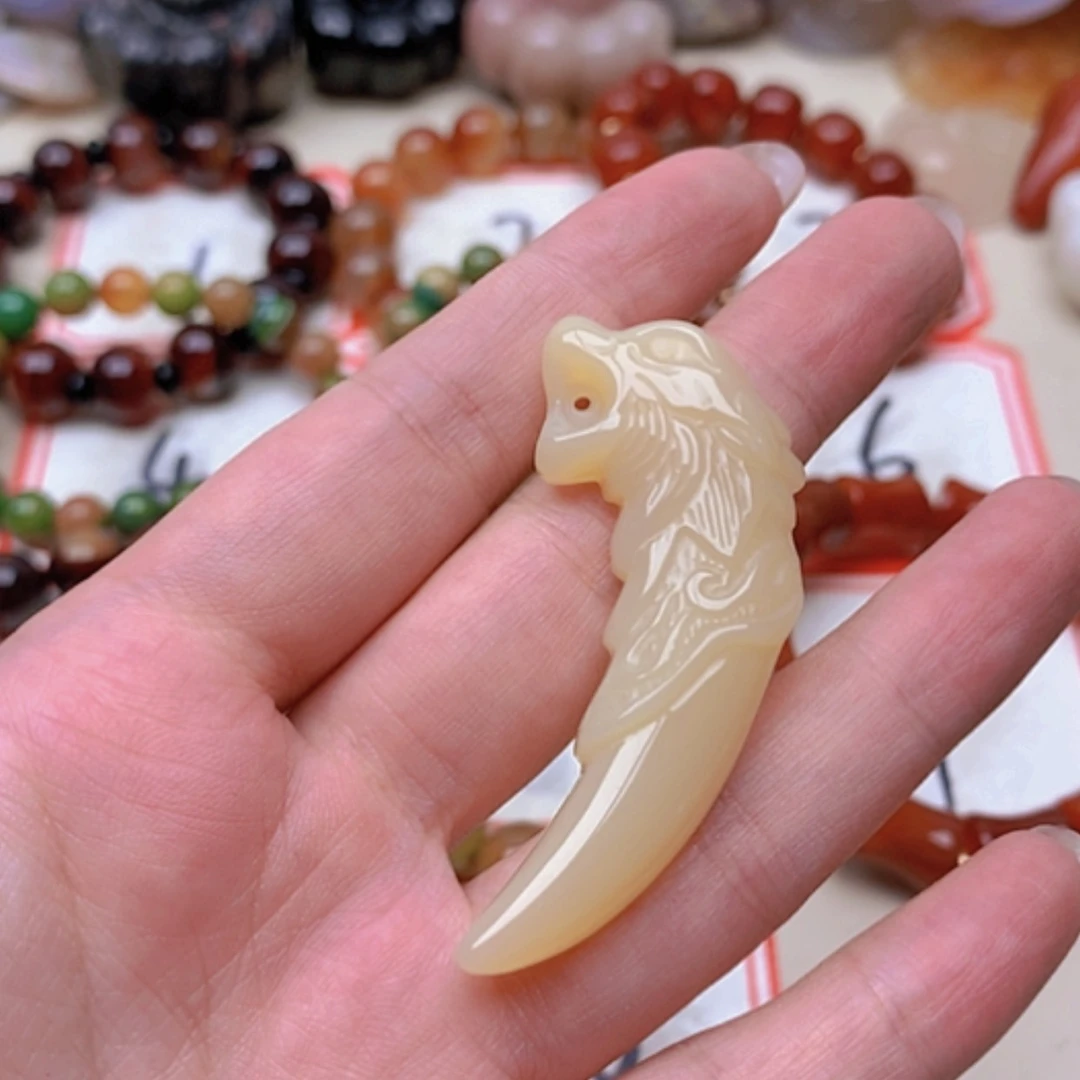【闪购商品】未镶嵌玛瑙/玉髓珠宝半成品P****y