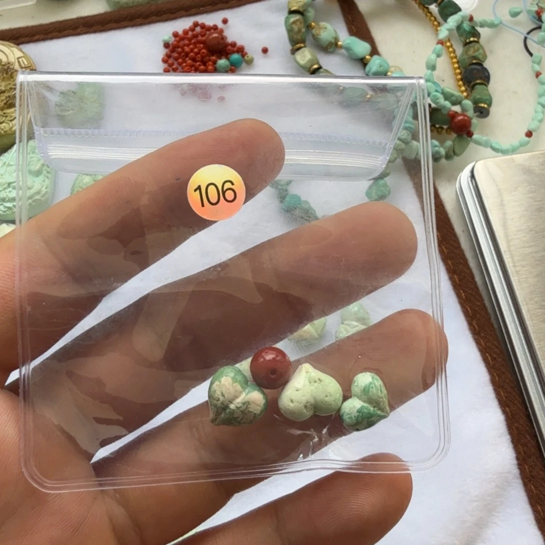 岳***风未镶嵌南红玛瑙珠宝奇石