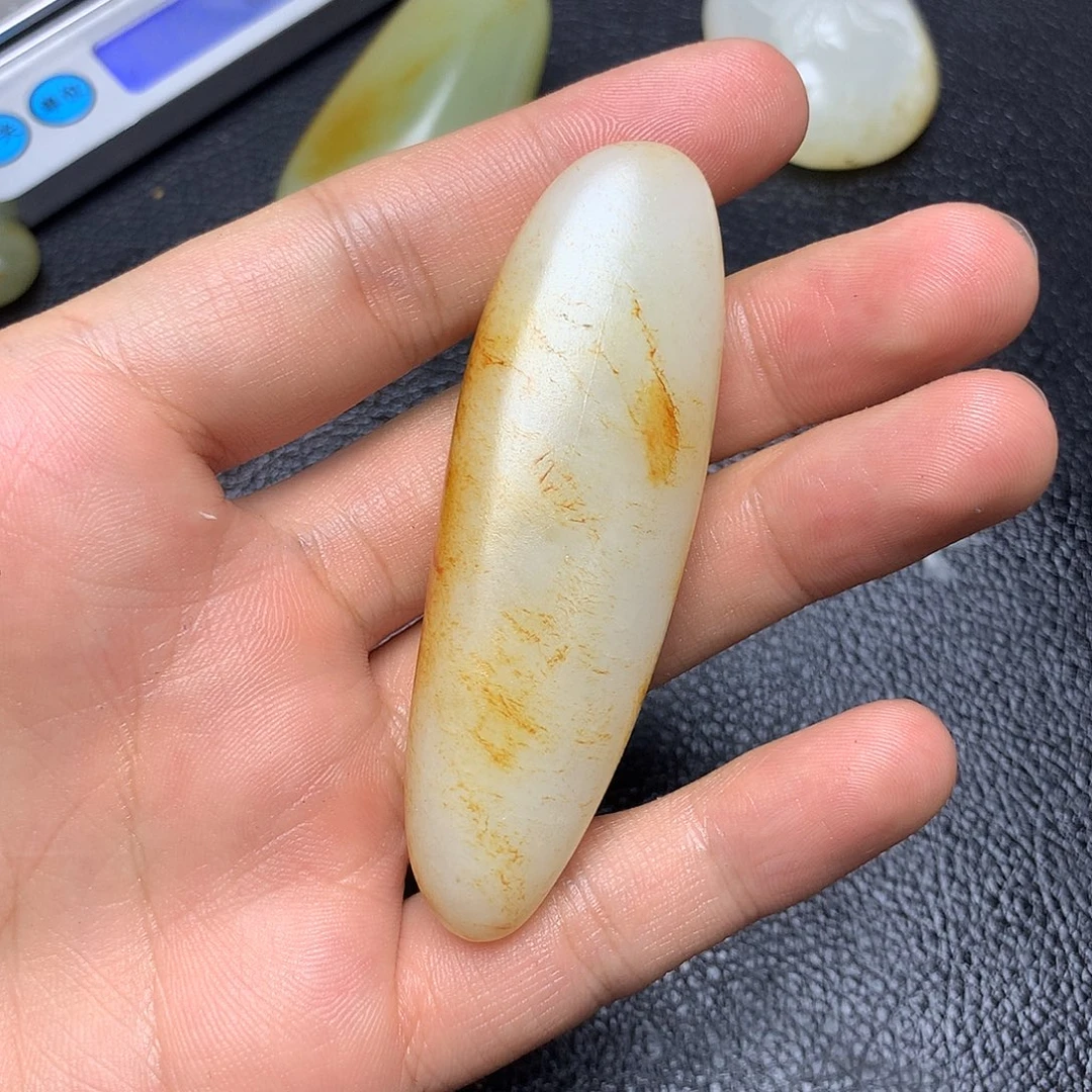 和田玉（糖玉）未镶嵌挂件