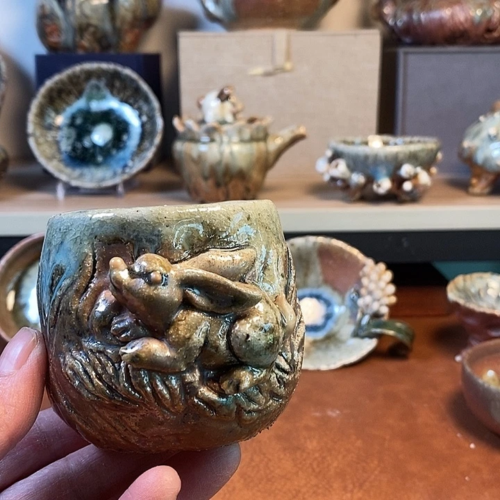 瓷片我们的确是一个人的生活