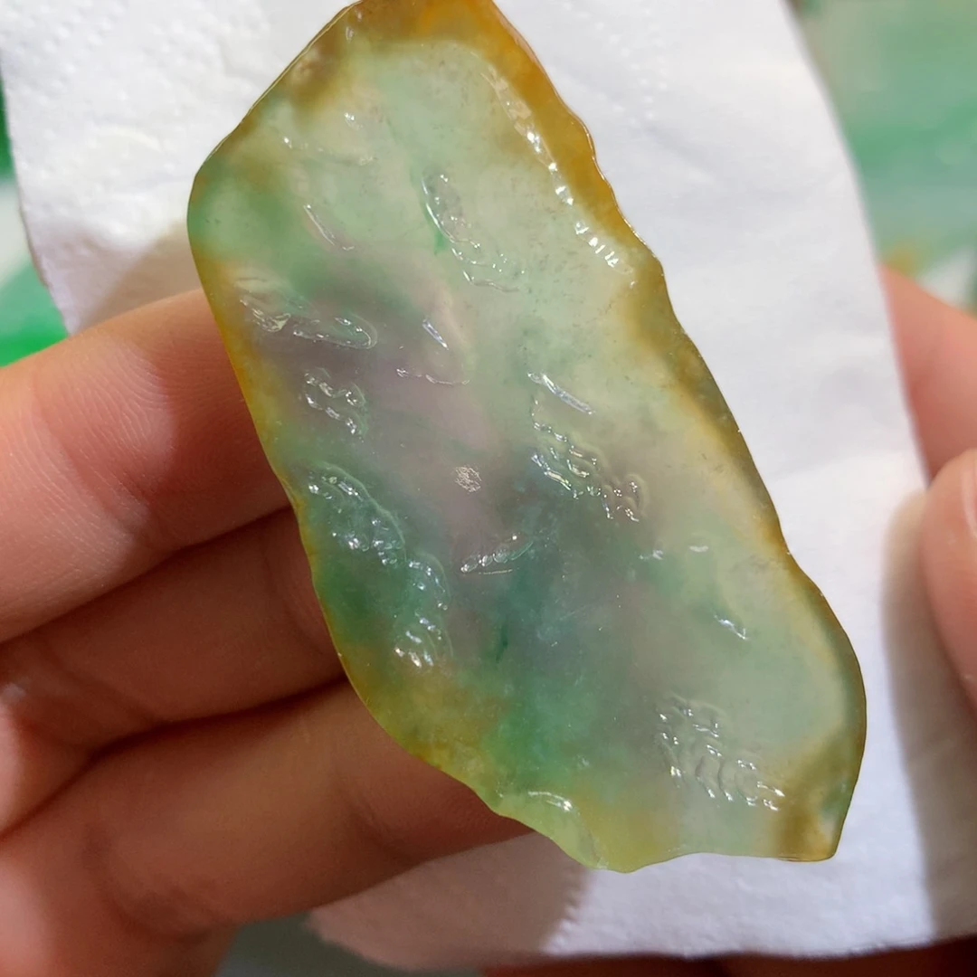 【闪购商品】翡翠吊坠(不含链)未镶嵌