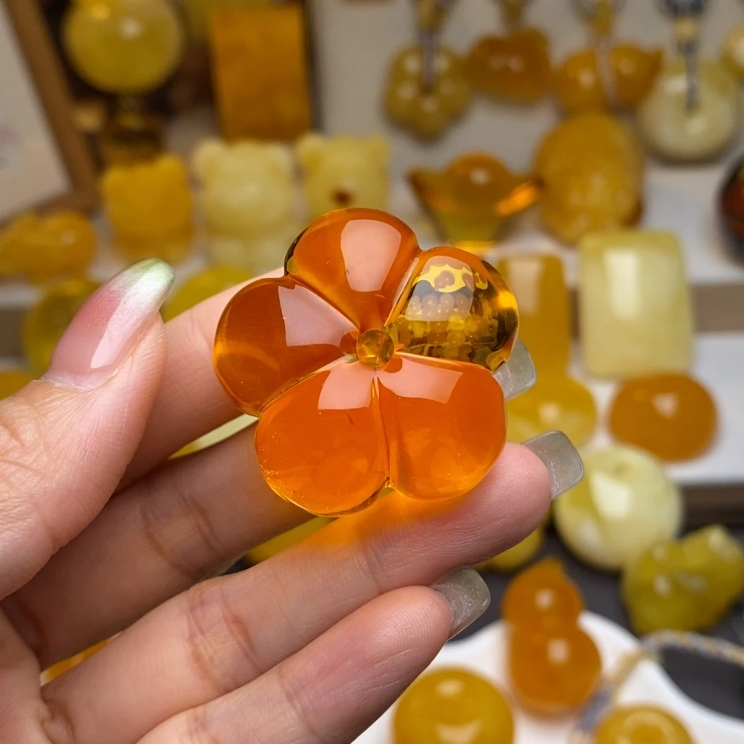 未镶嵌颈饰蜜蜡锦*丶，