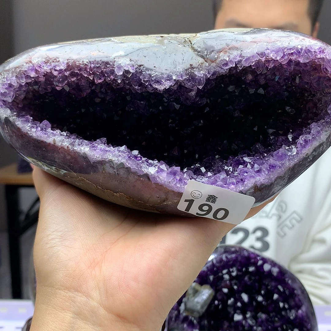 未镶嵌大型摆件（非配饰）水晶