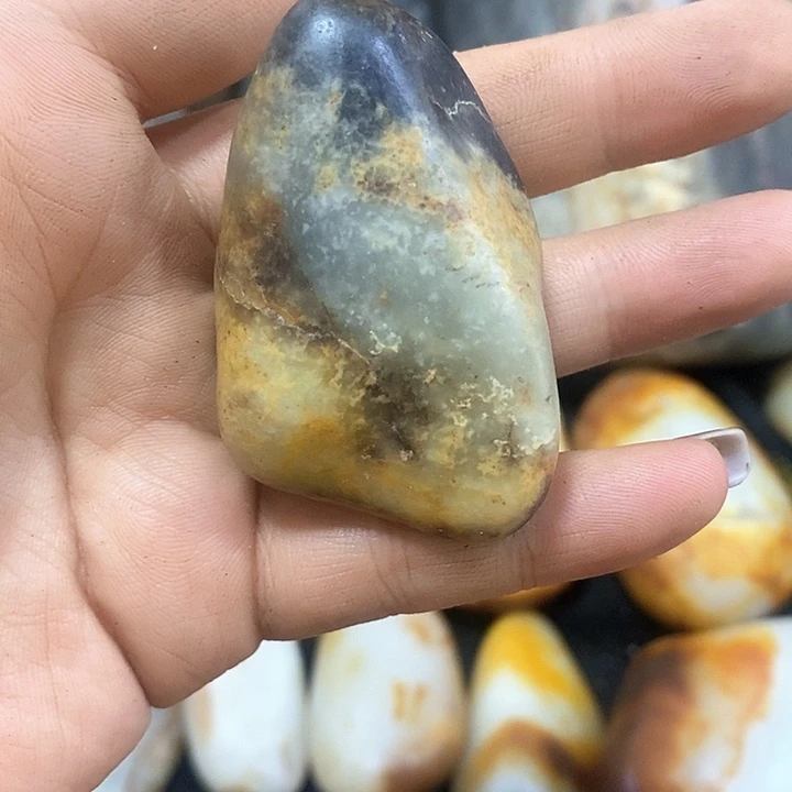 和田玉（糖玉）未镶嵌挂件用****3