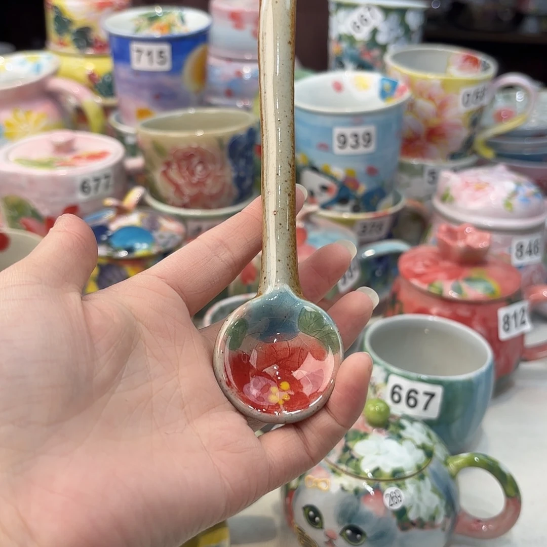 瓷片兔兔好可爱呀