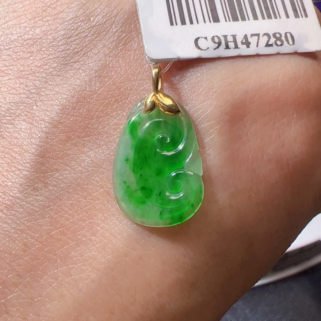 翡翠挂件18K金镶嵌翡翠