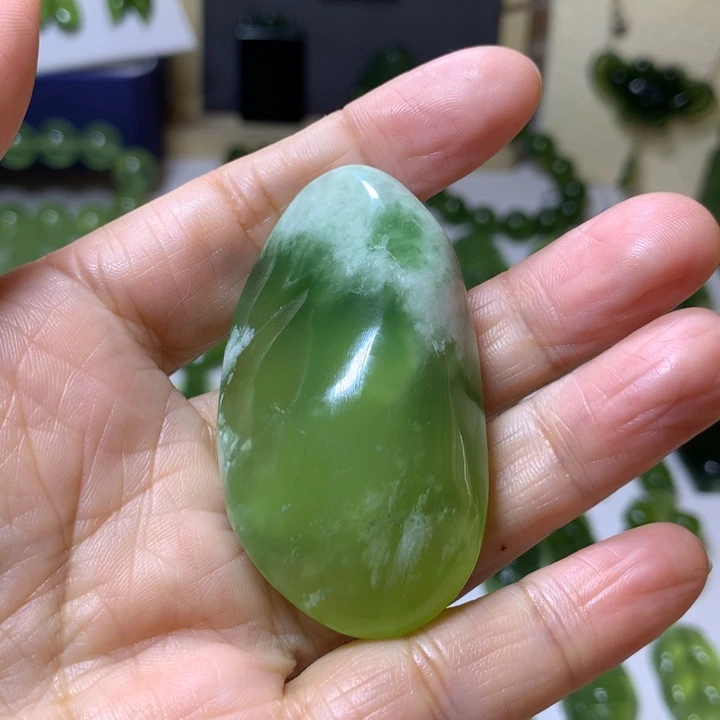 岫玉手把件未镶嵌手把件