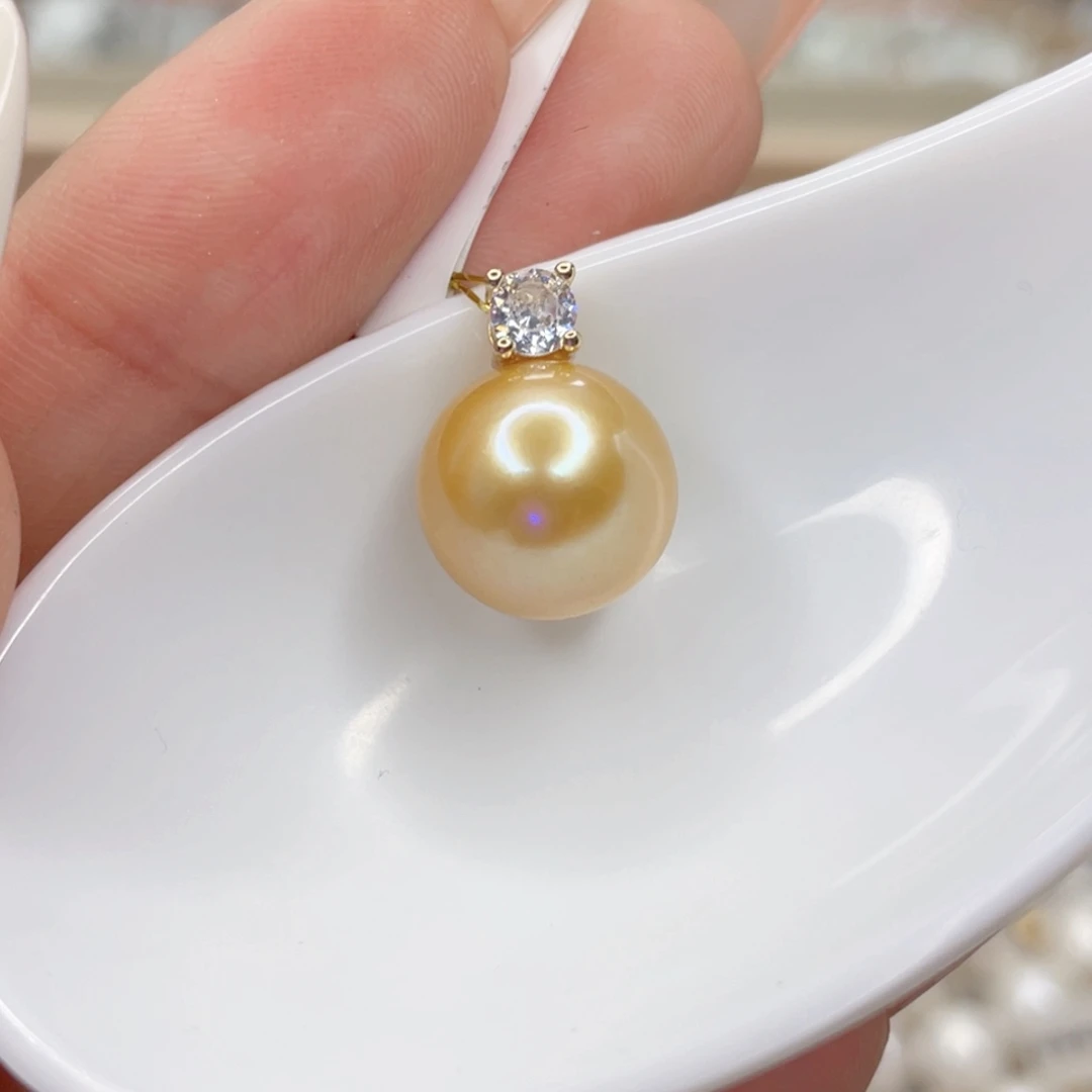 淡水珍珠未镶嵌吊坠(赠链)