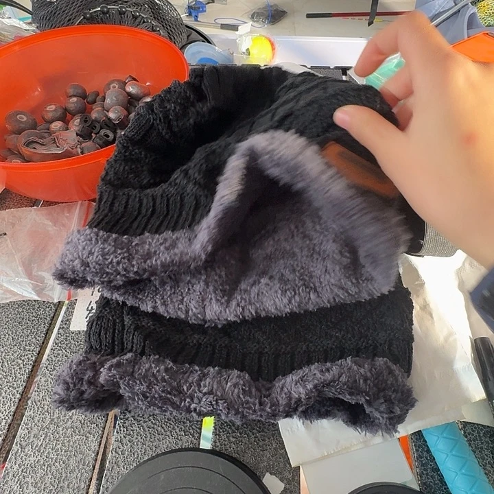 8号帽子不退不换满10发货