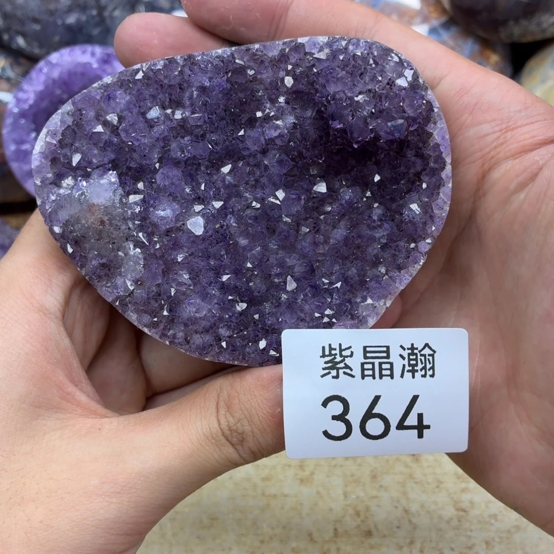 未镶嵌水晶大型摆件（非配饰）