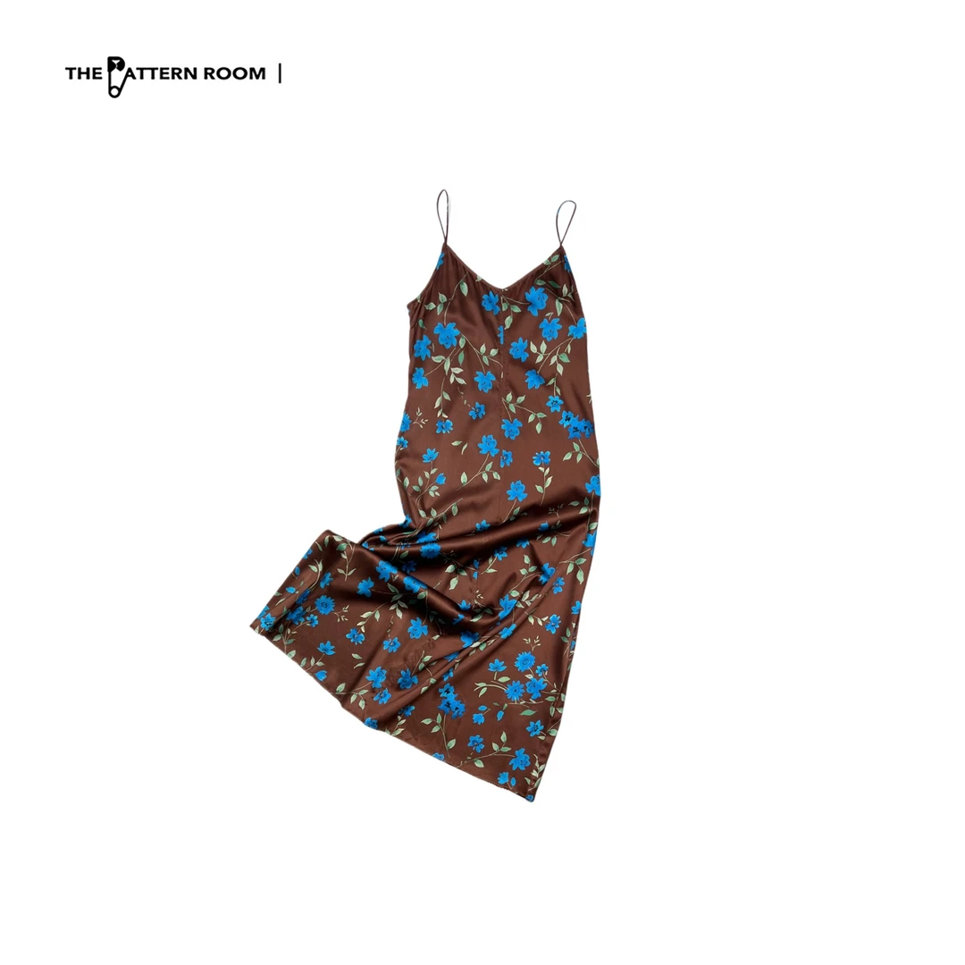 The pattern room | 柔光系列缎面棕景泰蓝吊带连衣裙