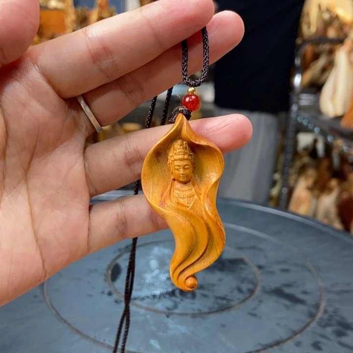 柏木（崖柏）手把件