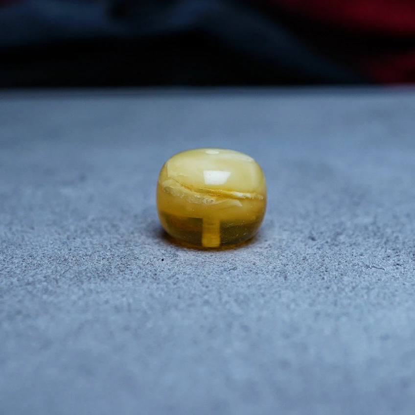 【段掌柜·12.9mm×10.5mm阴阳金黄白妖花款】天然原矿琥珀蜜蜡墩子
