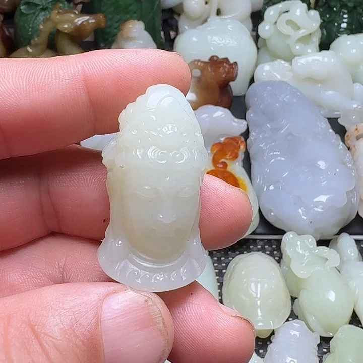 和田玉未镶嵌挂件