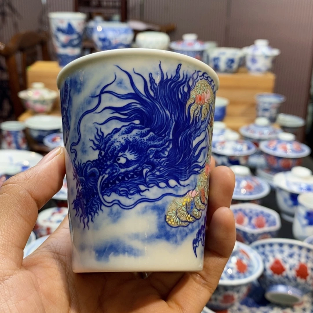 兴***）龙纹斗彩冰桶杯手绘