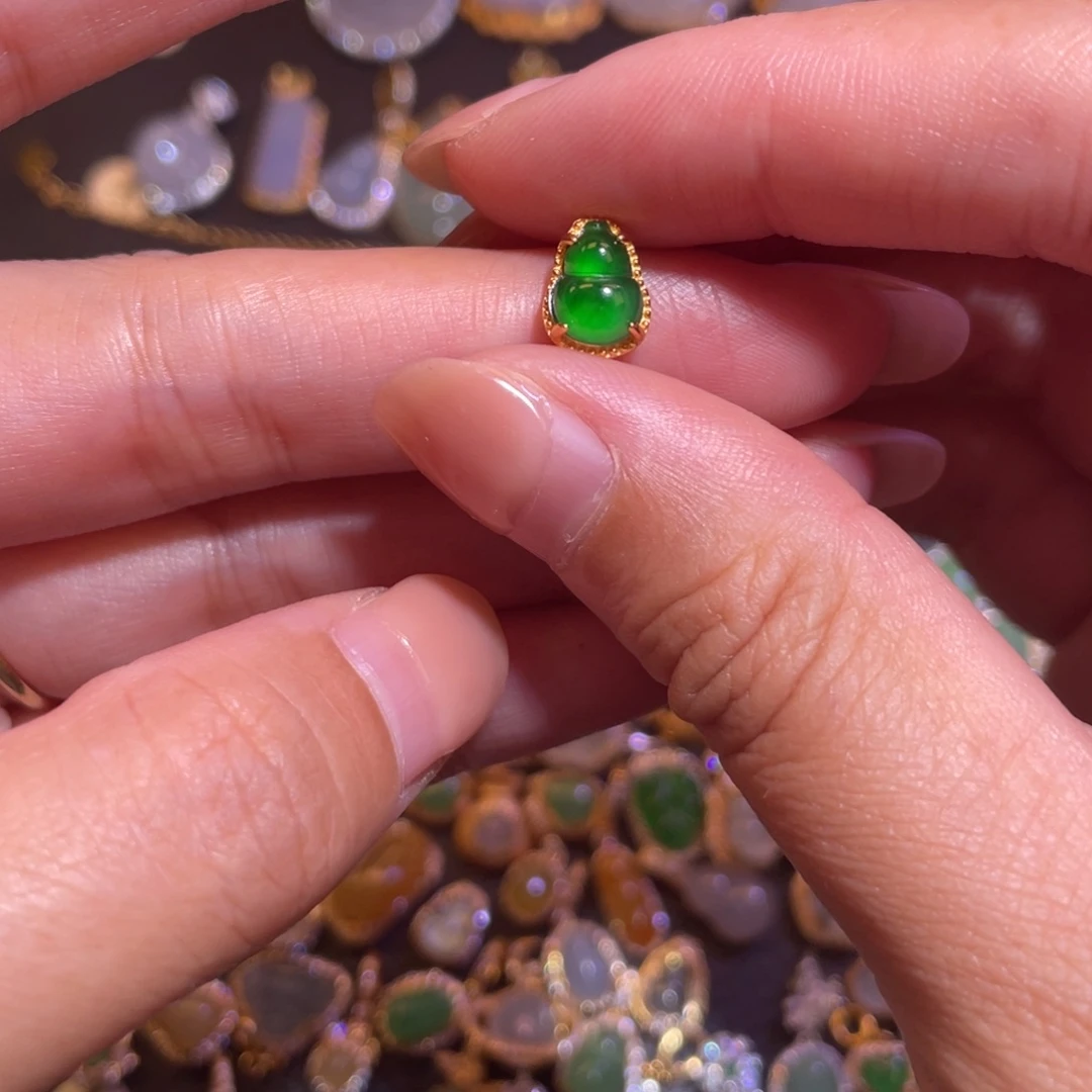 翡翠银S925镶嵌颈饰