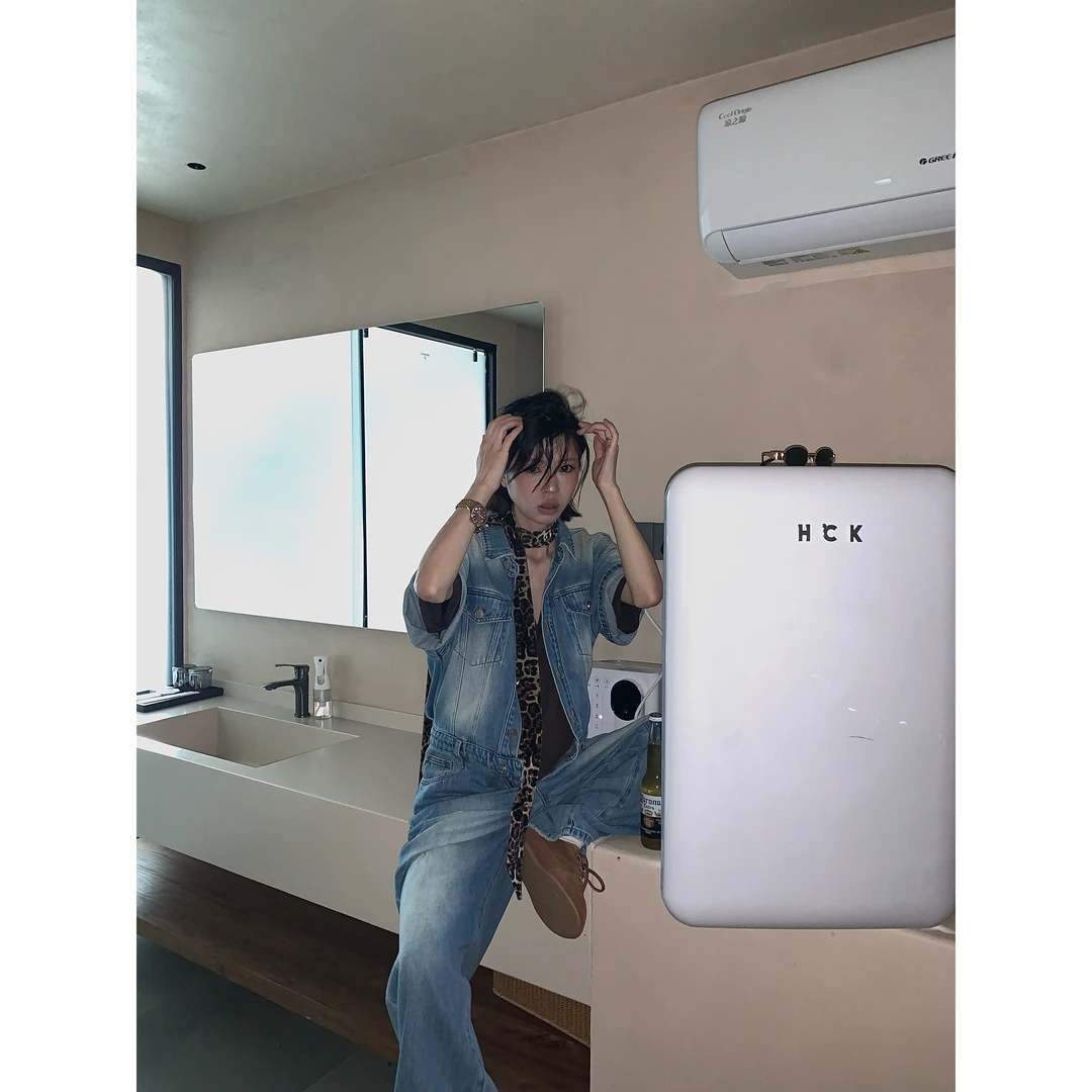 25 S/S SEPTEMBER.”懒人不费力“穿搭肌理洗水连体牛仔裤