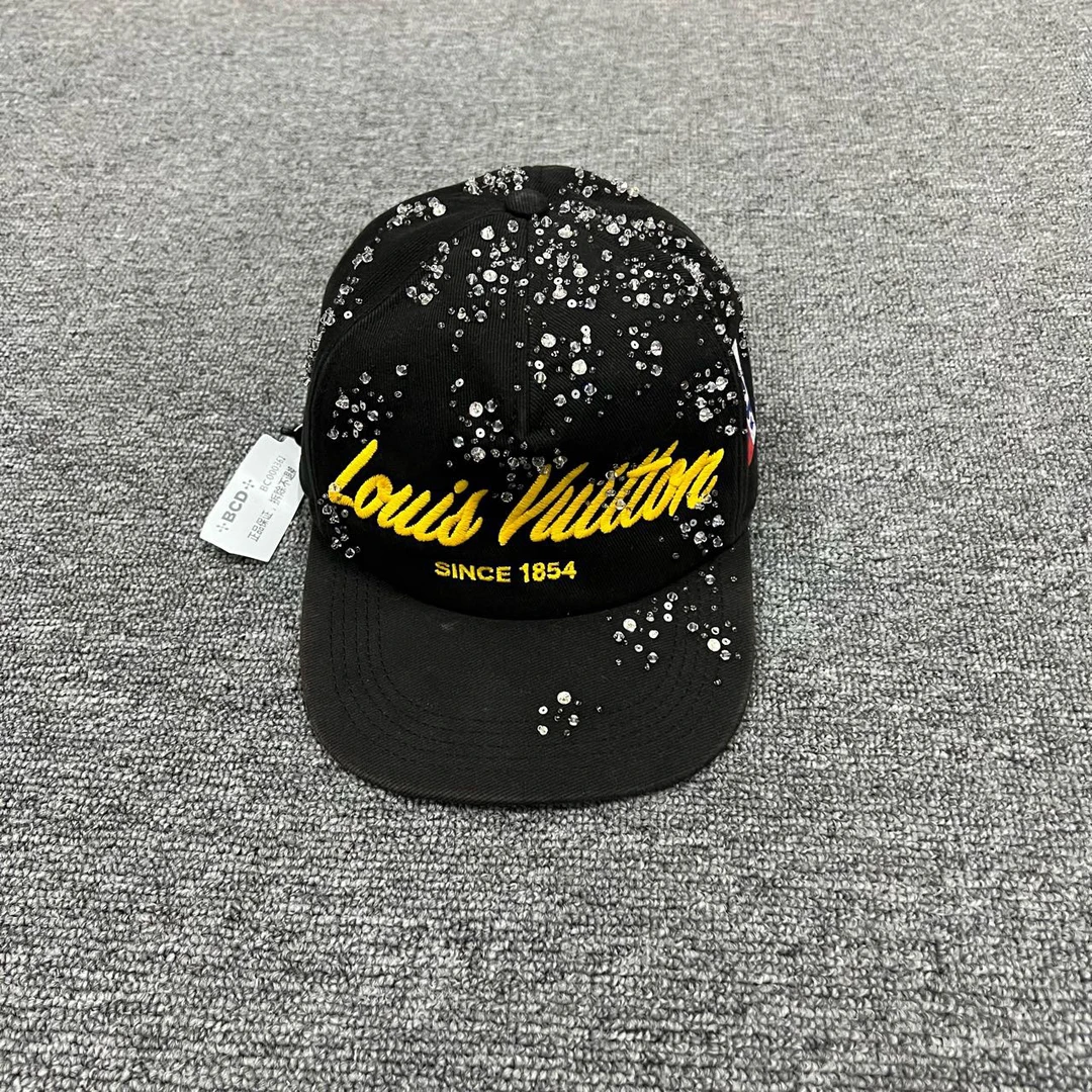 95新 LouisVuitton/路易威登 lv 水钻刺绣logo棒球帽 M码/98