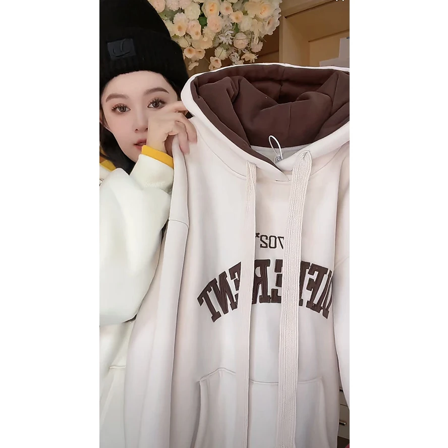 9065-甜玉米2024冬季新款卫衣加绒加厚字母刺绣百搭连帽上衣女BJR