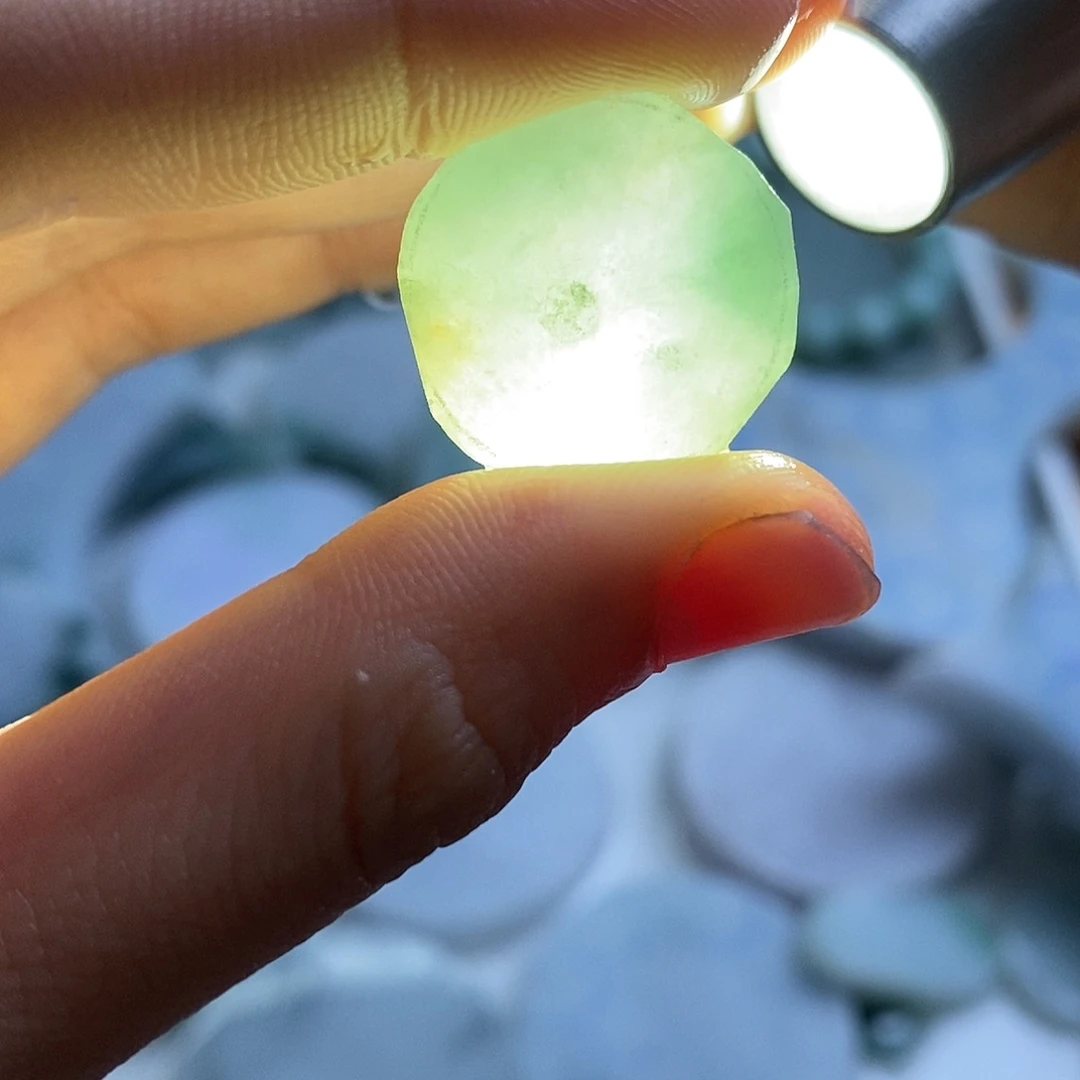 翡翠裸石纯天然翡翠