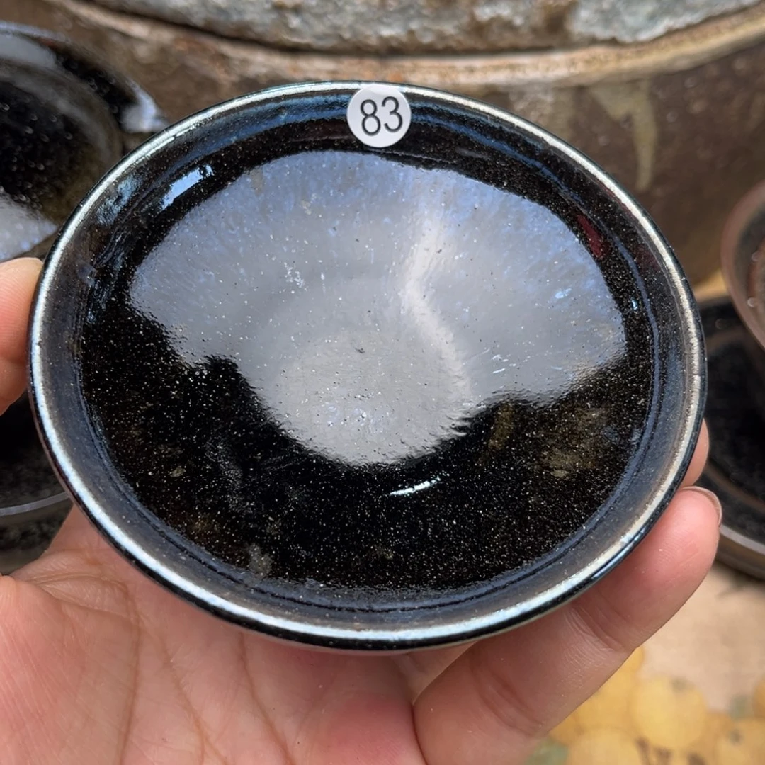 茶盏义兴龙窑坚持真柴烧落灰烧