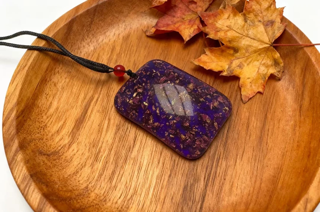 紫星姆晶精美吊坠毛衣链