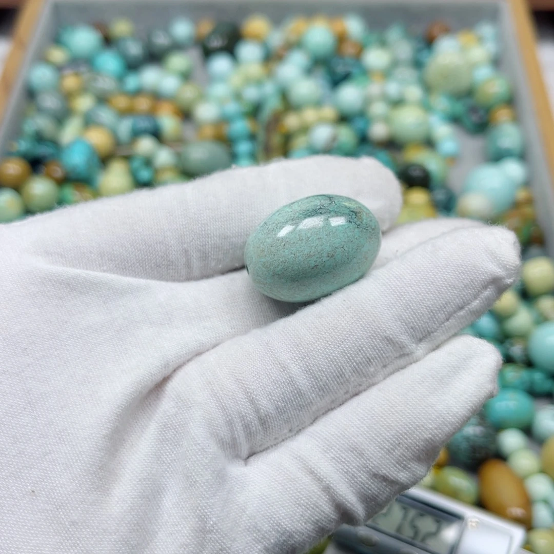 绿松石未镶嵌挂件