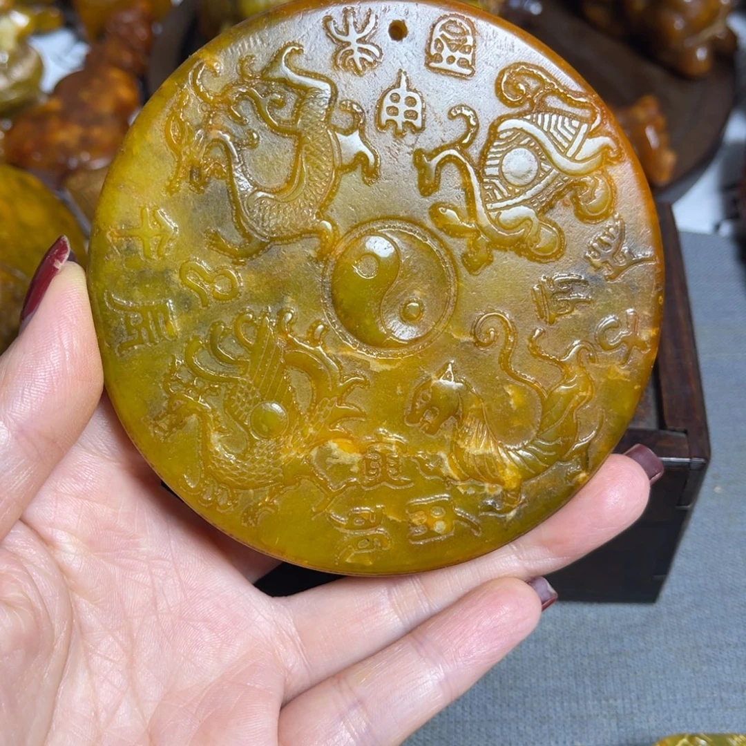 蛇纹石玉合金颈饰