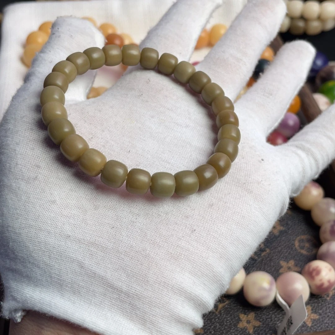 小***草菩提根/象牙果吊坠0.8，全品