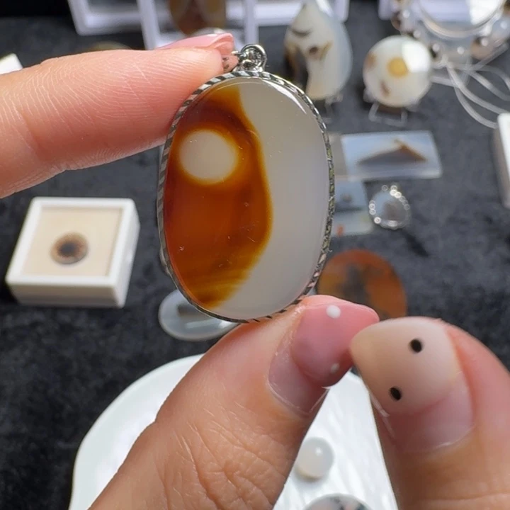 玛瑙/玉髓未镶嵌摆件