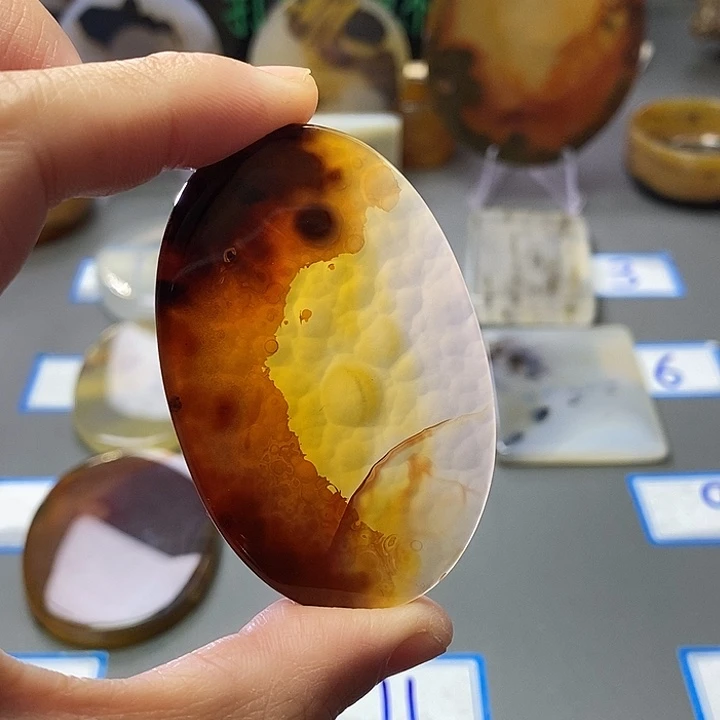 玛瑙/玉髓未镶嵌珠宝半成品59