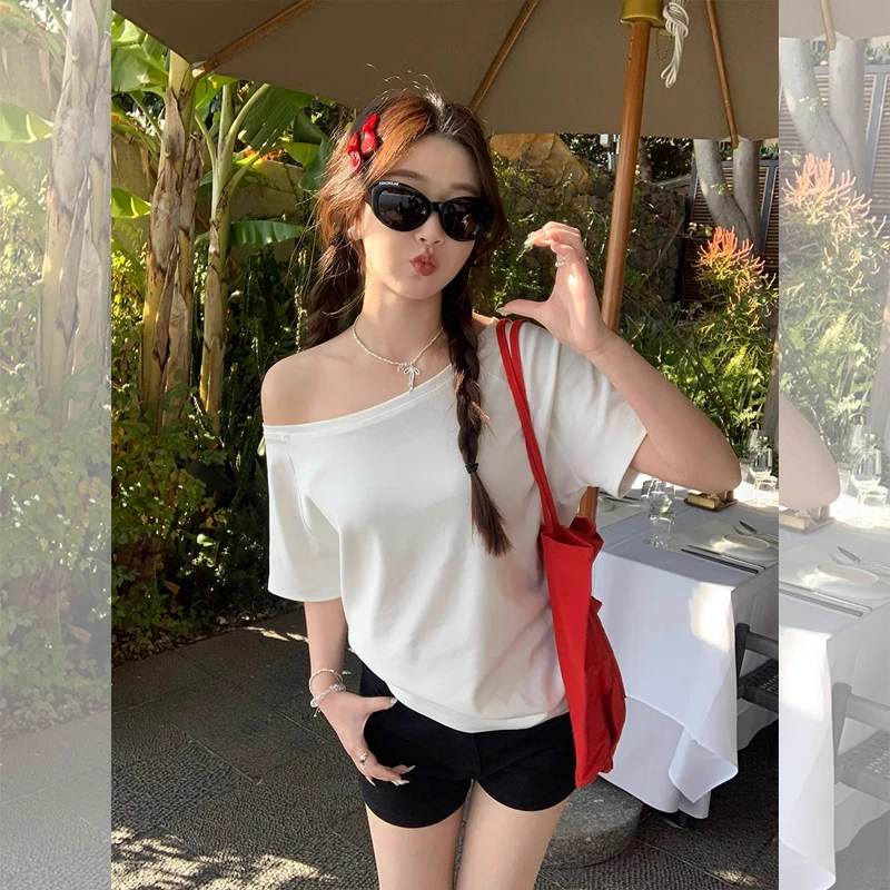 白色纯欲斜肩显瘦短袖t恤2025夏季露肩松弛宽松一字肩上衣女