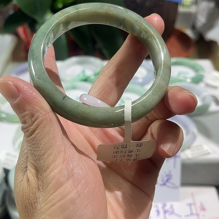 翡翠未镶嵌手镯纯天然缅甸缅甸翡翠手镯