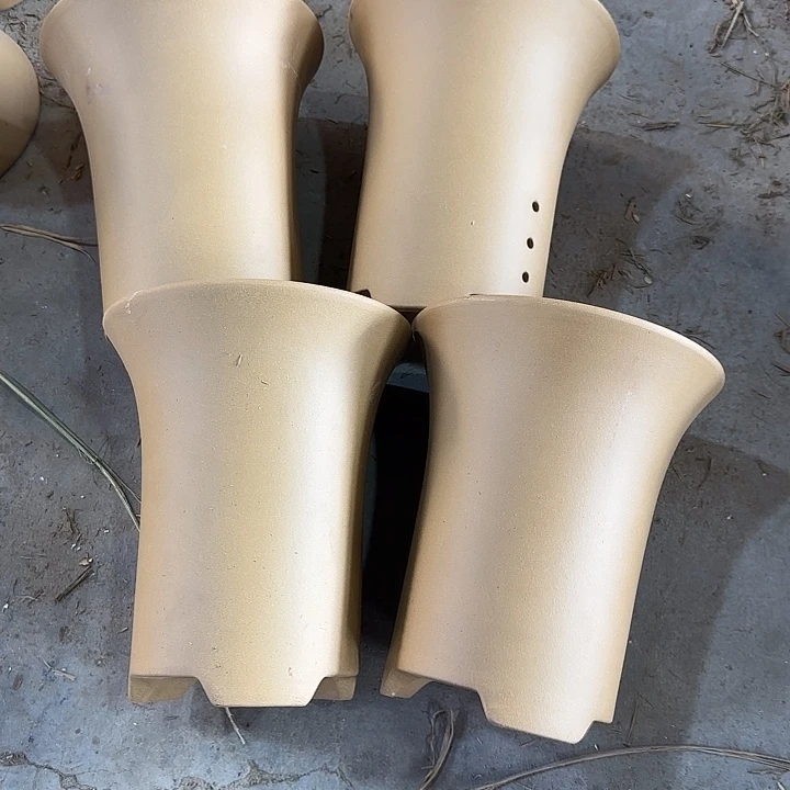 19×22四只手工黄段泥