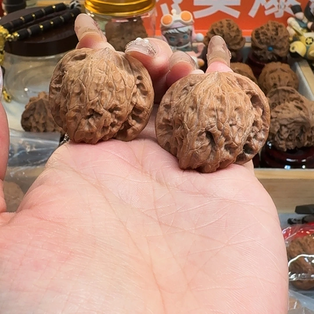 吊坠桃核磨盘34尺