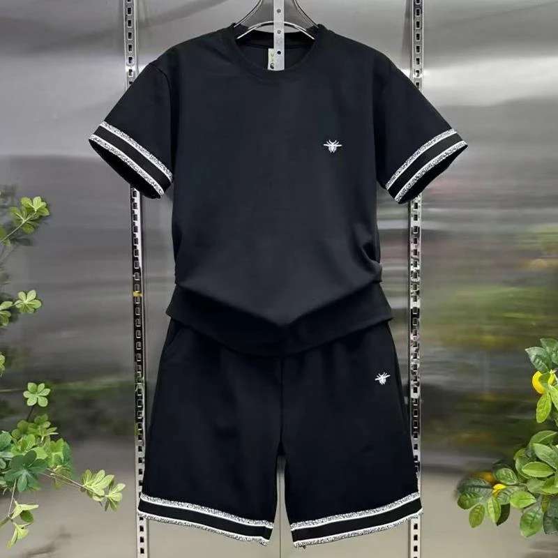 休闲套装男2025夏季时尚简约高级感条纹拼接短袖清凉五分裤两件套