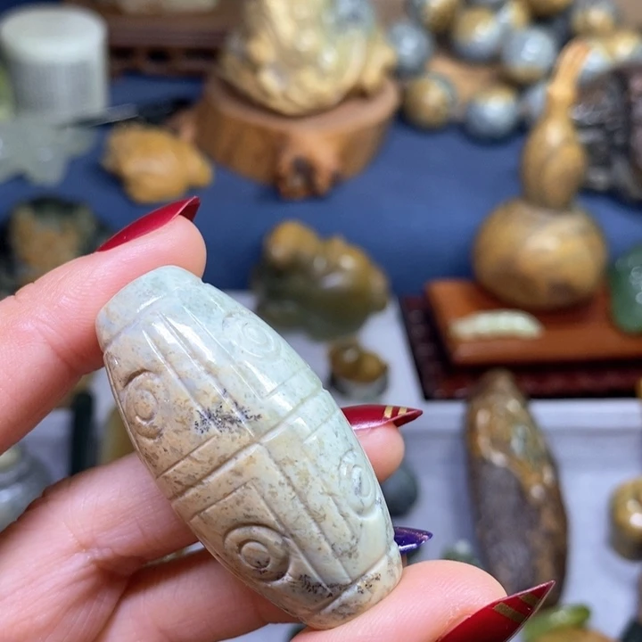 岫岩河磨玉（透闪石质玉）勒子未镶嵌