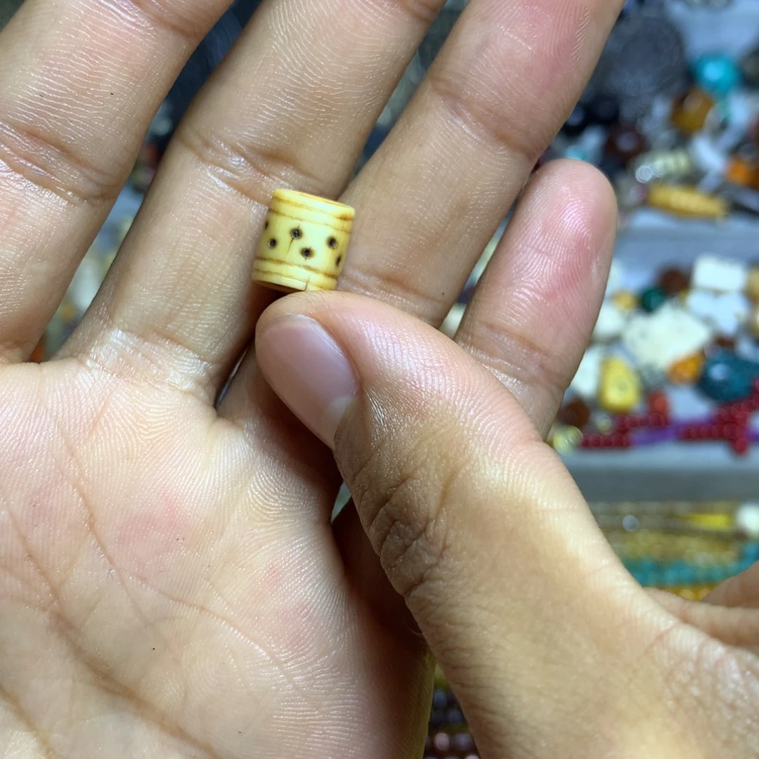 泥塑默****神我是一只小小鸟地域鬼