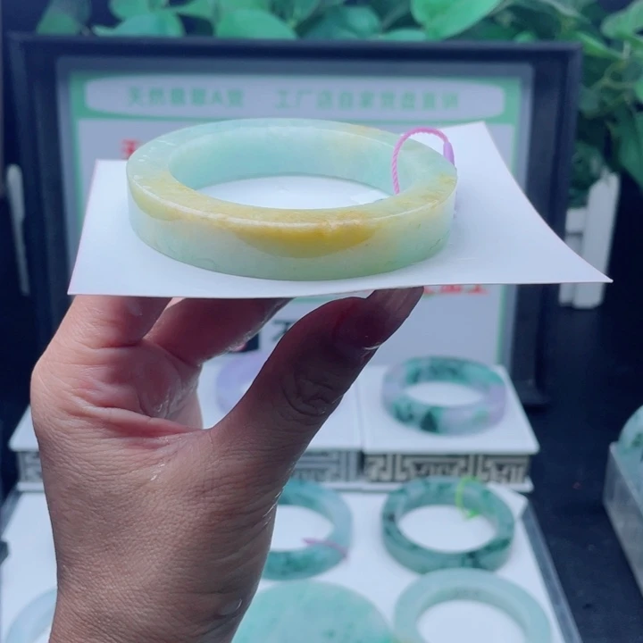 定制翡翠未镶嵌咨询