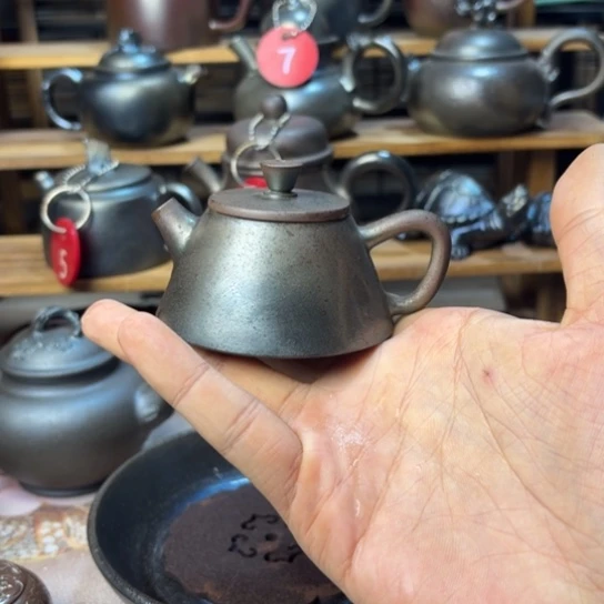 小***瑶壶庄诚柴烧坭兴陶壶