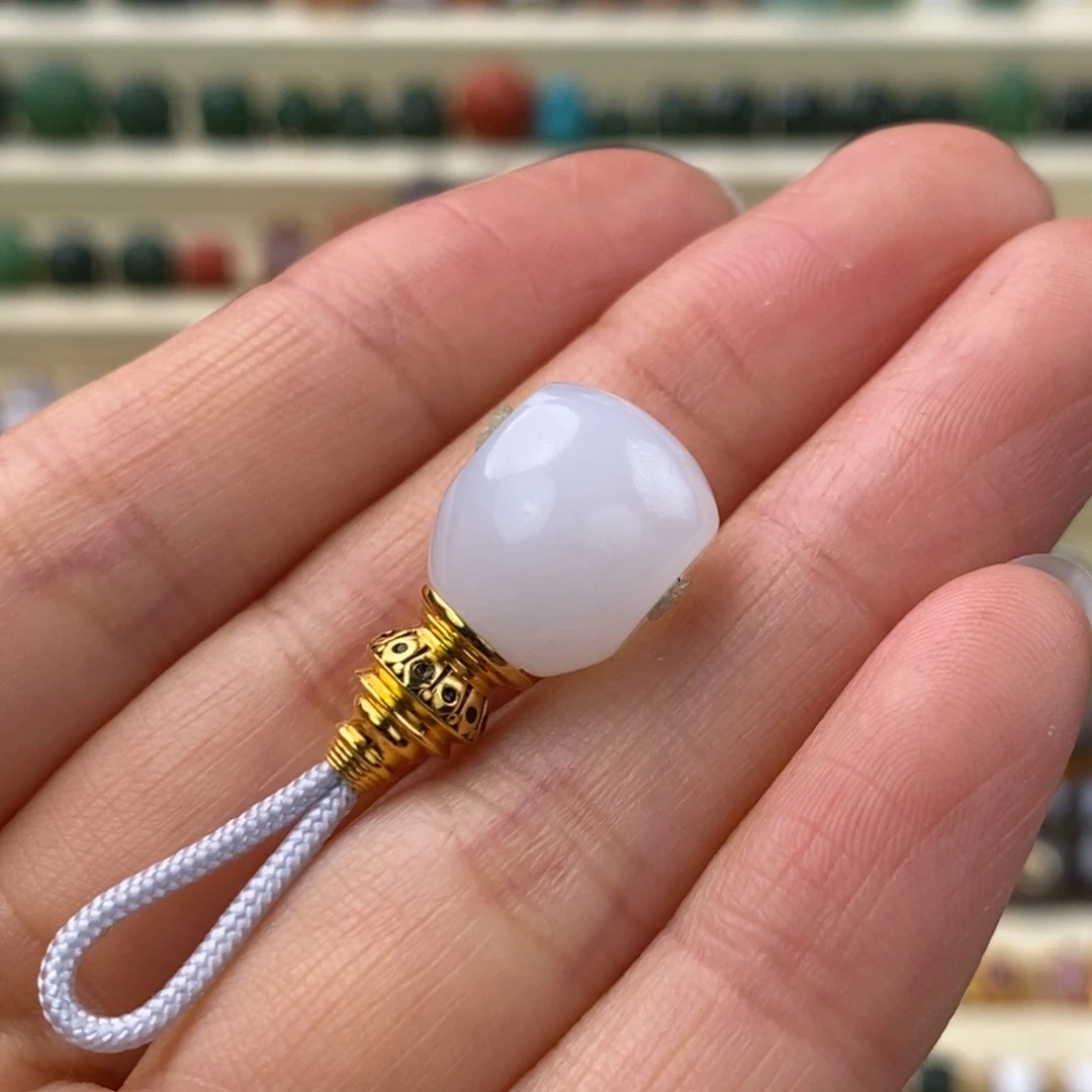 和田玉18K金镶嵌颈饰