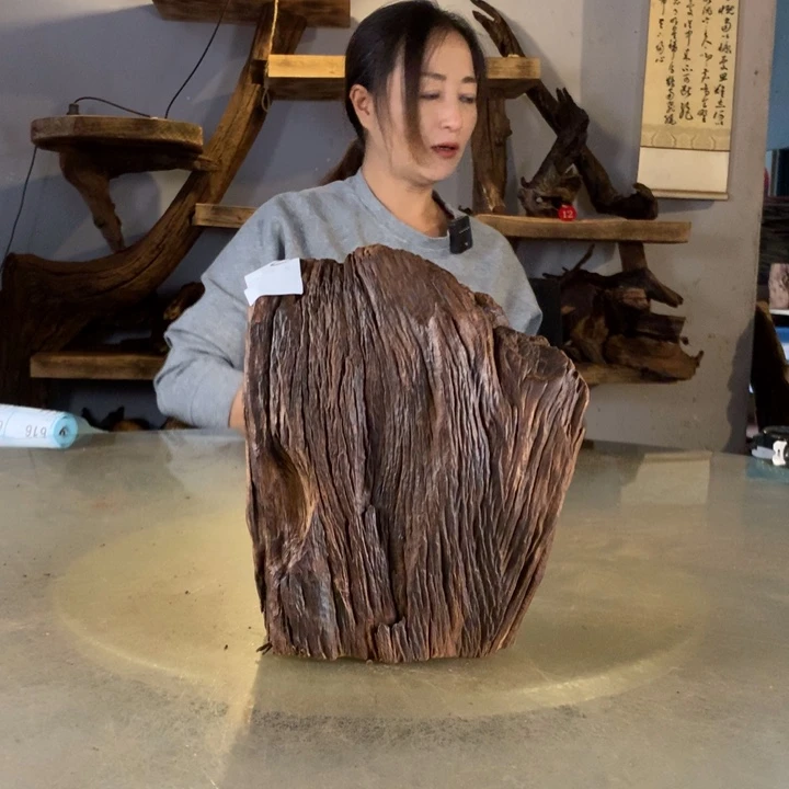 玩***！天然的云南紫柚木会黄水