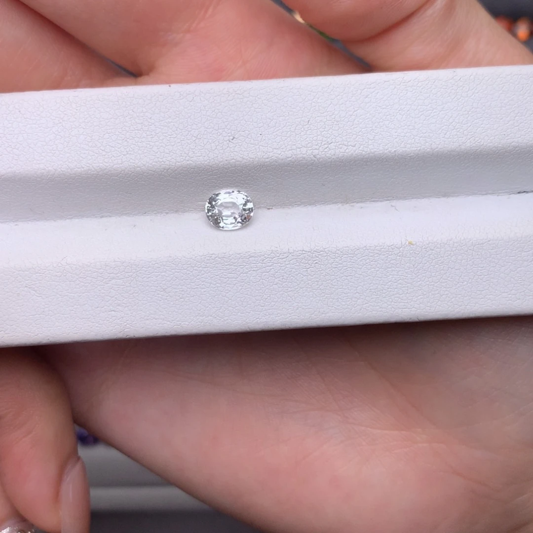 裸石蓝宝石天然白色蓝宝石